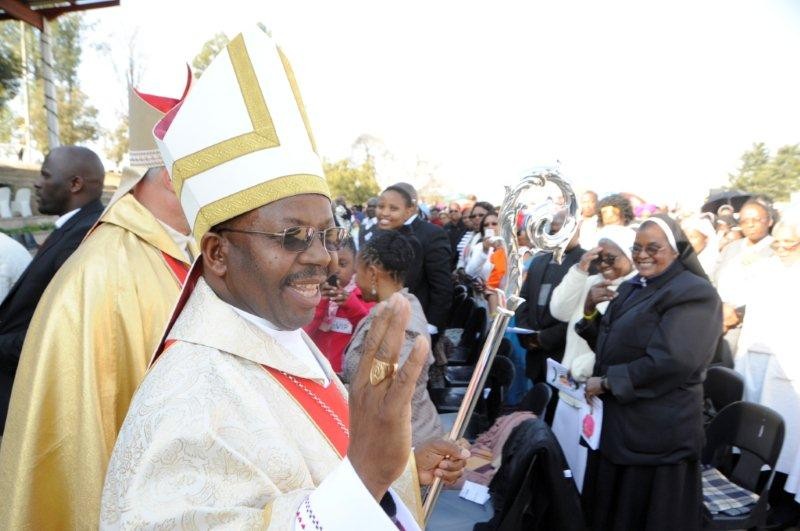 Archbishop Zolile Mpambani Visits Canada for Dehonian Community Gatherings and Meetings