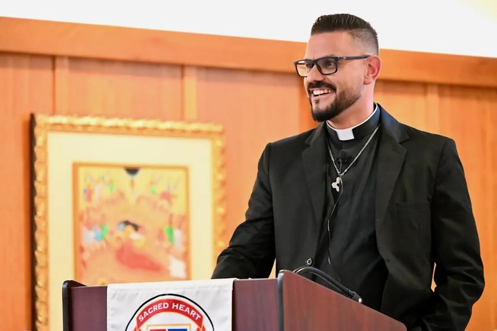 Fr. Eduardo Pugliesi Reflects on the Sacred Heart and Liturgical Theology in Recent Publication