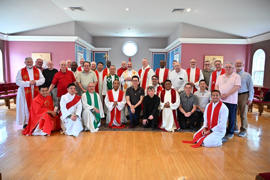 Fr. James Kubicki Leads Province Retreat Focused on the Transforming Power of God’s Word